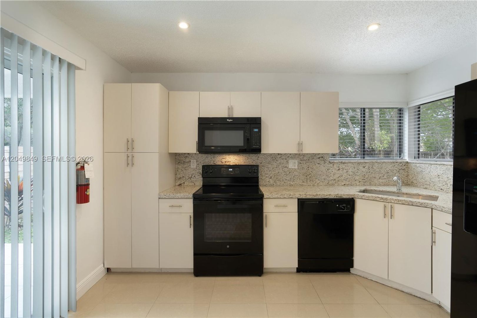 Miami House: 9587 SW 148th Ave Circle S