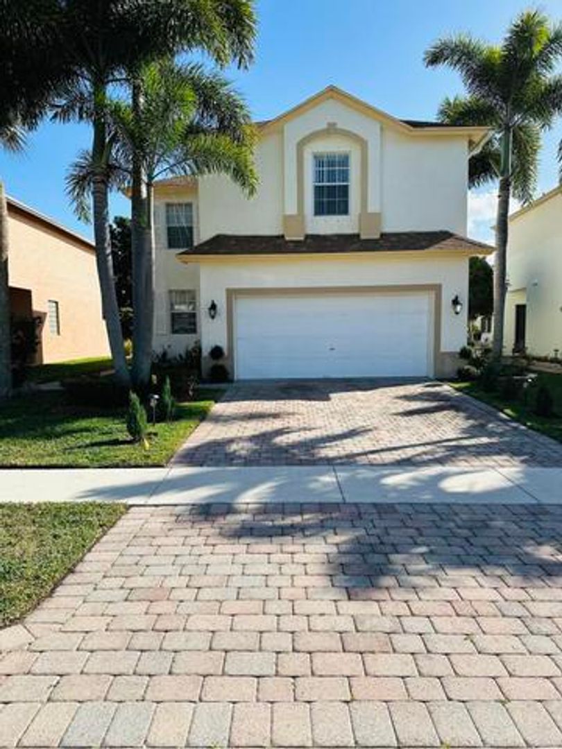 West Palm Beach  (Unincorporated) House: 5780 Azalea Circle