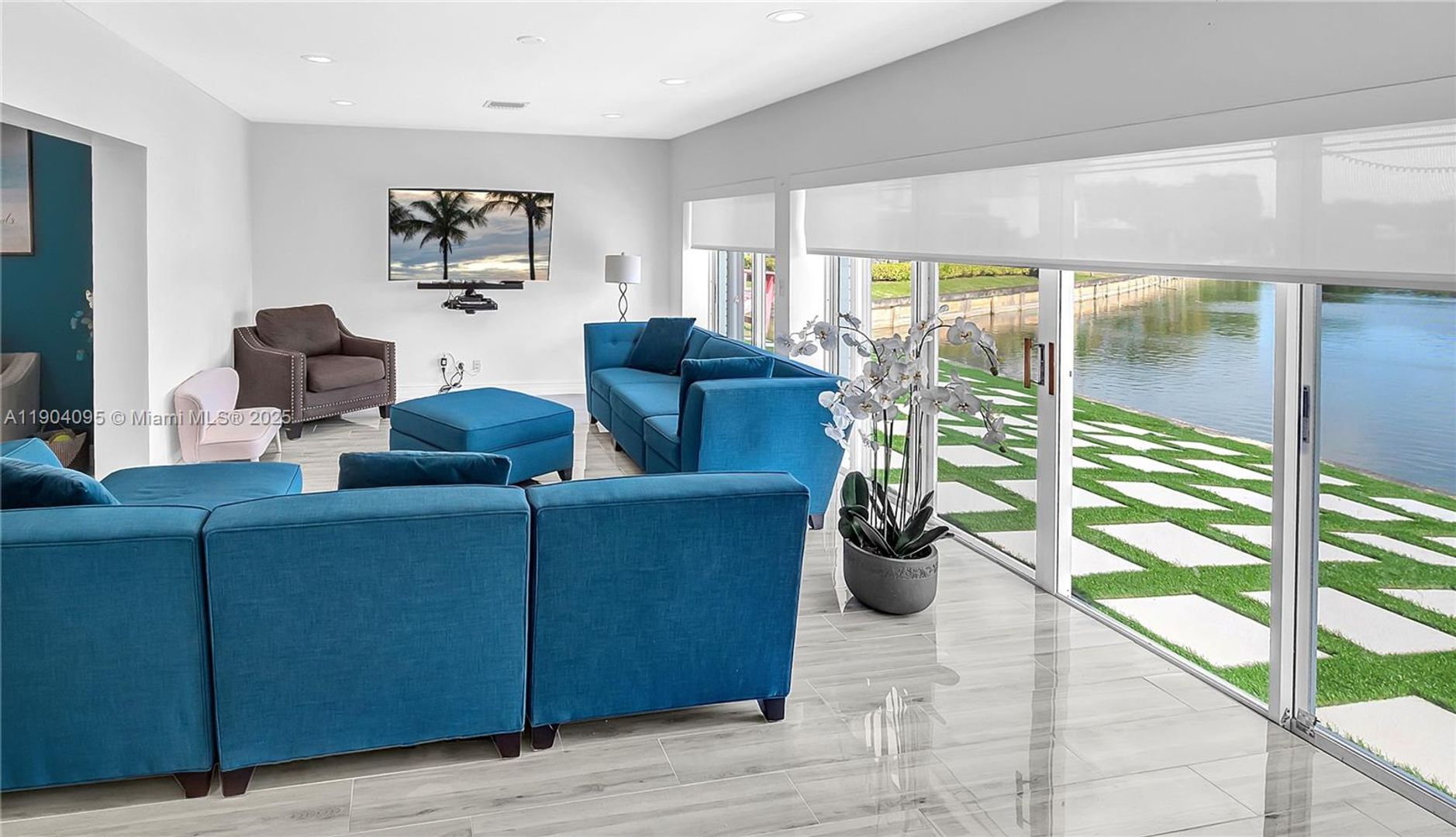 Tamarac House: 5602 White Cedar Lane 5602