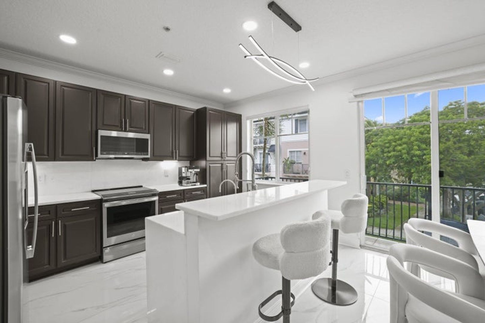 Boca Raton House: 616 NW 38th Circle