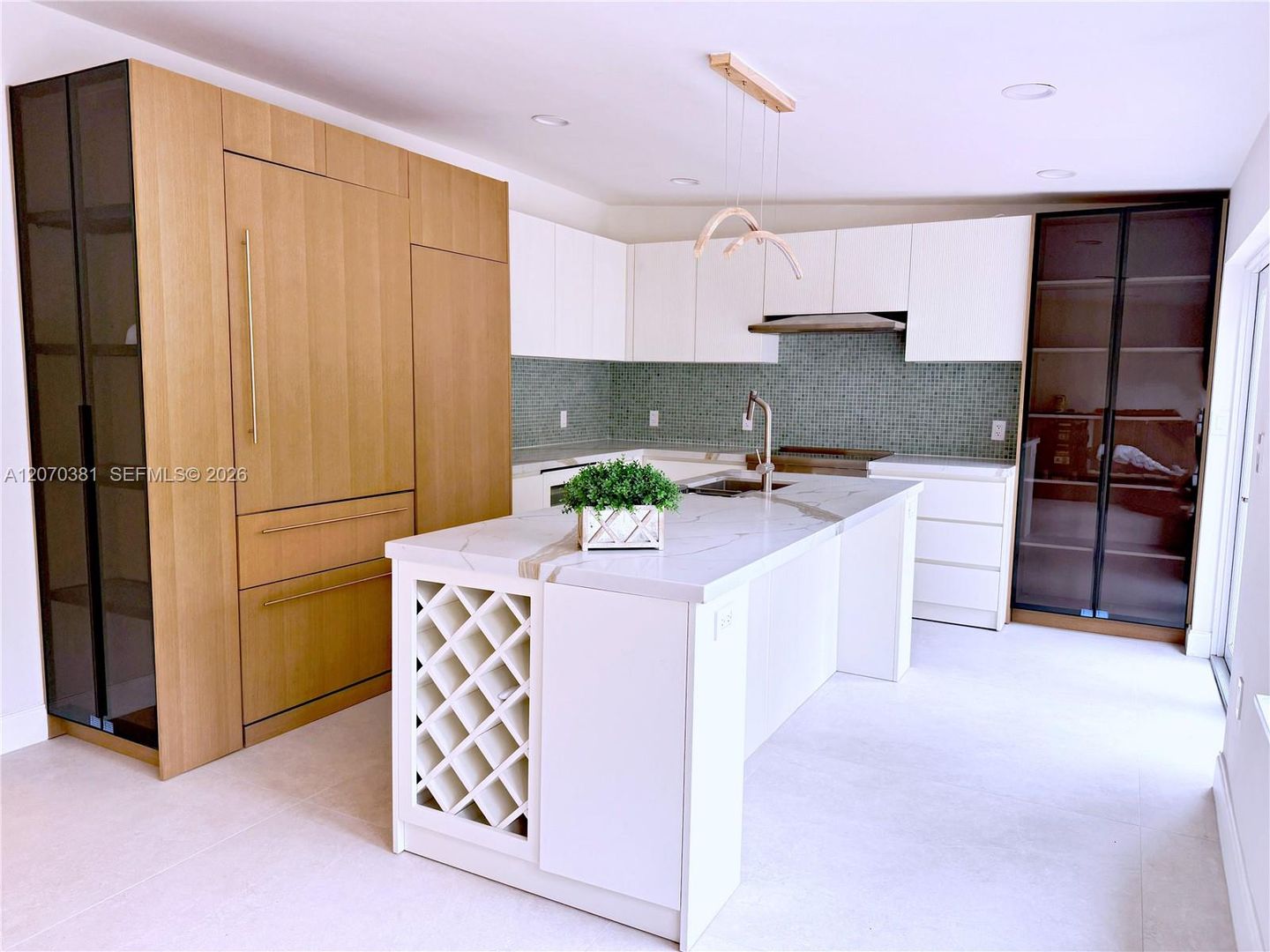 Miami House: 775 NE 76th Street