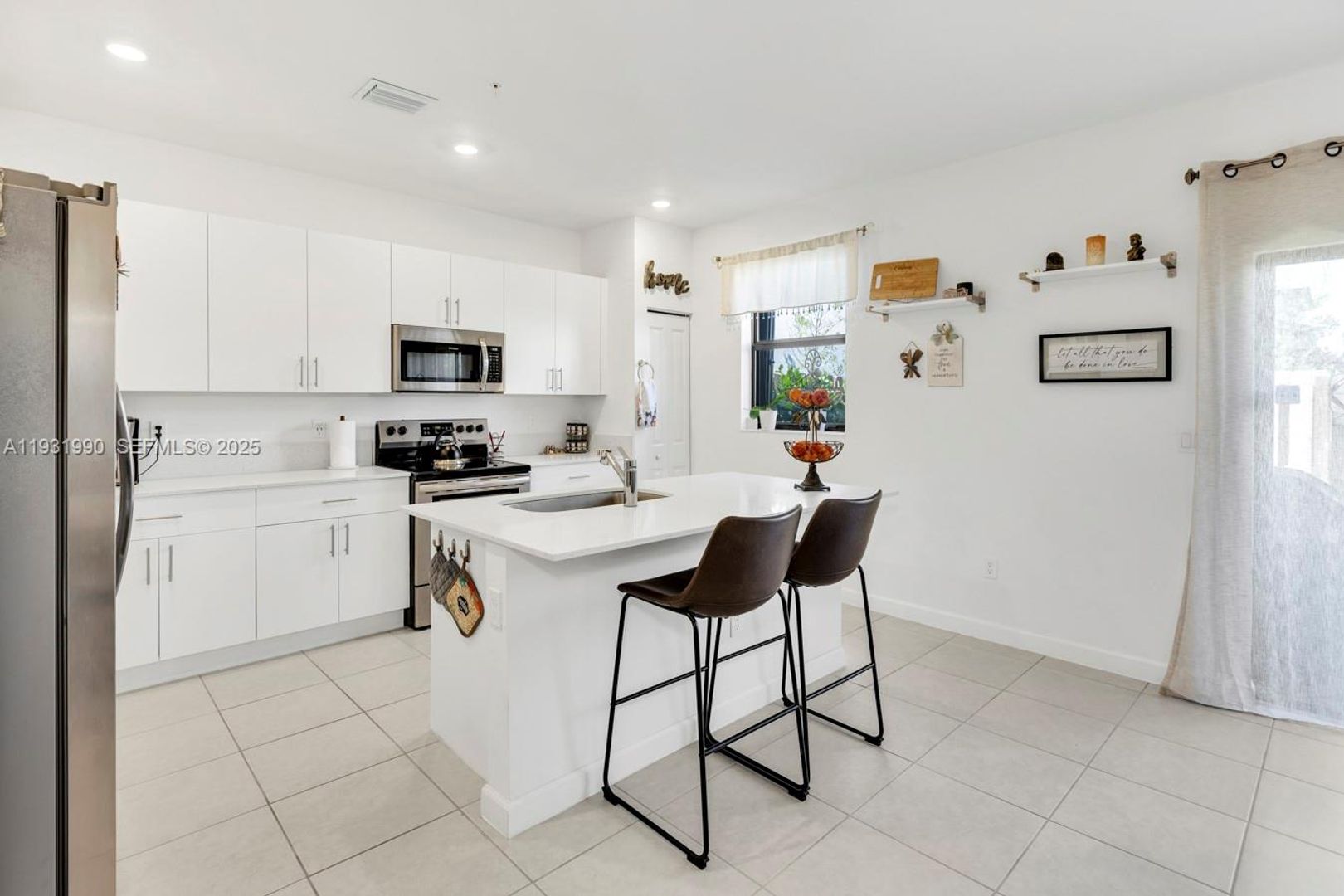 Pembroke Pines House: 15953 SW 2nd Place 15953