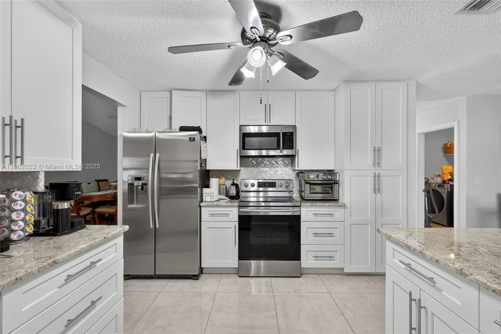 Royal Palm Beach House: 100 Miramar Avenue