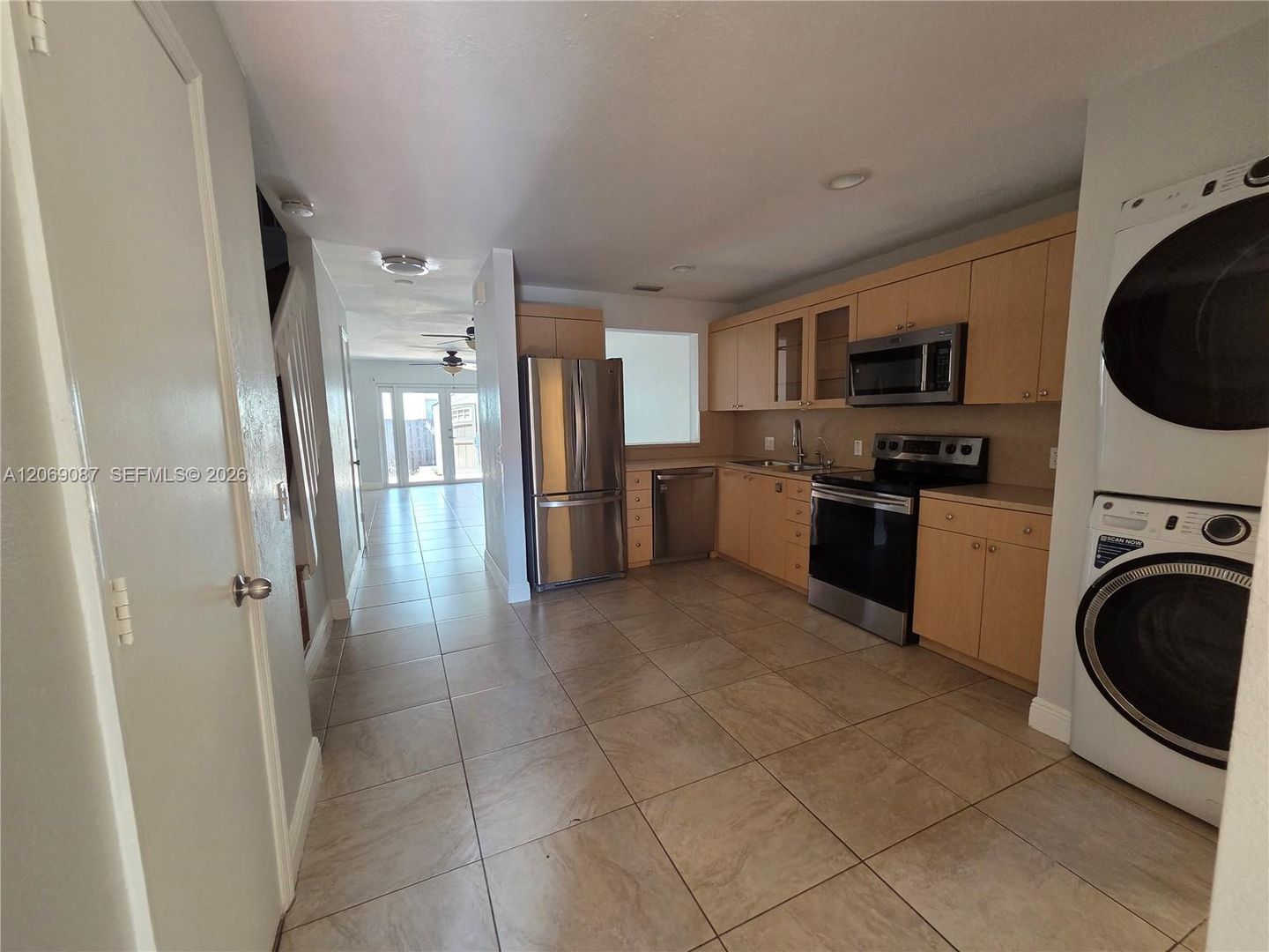 Pembroke Pines House: 12025 S Las Palmas Drive 12025