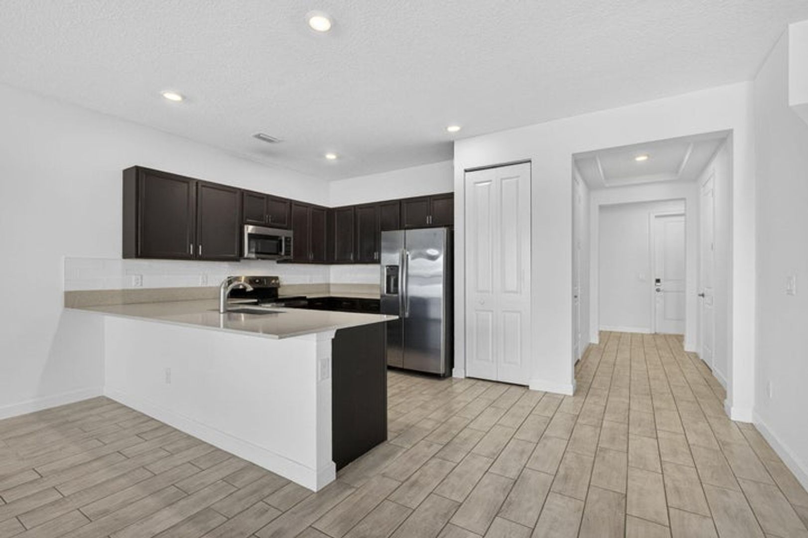 Riviera Beach House: 4408 Hemlock Drive