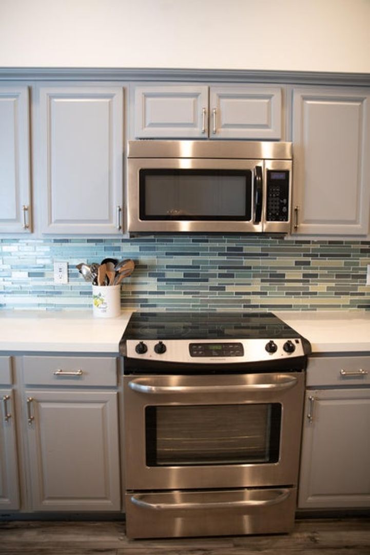 Lake Worth House: 9825 Mantova Drive