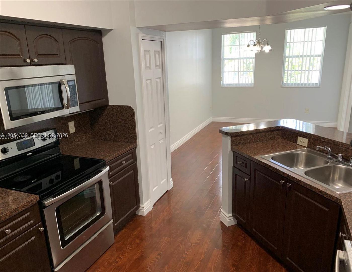 Aventura House: 3175 NE 184th Street 3302