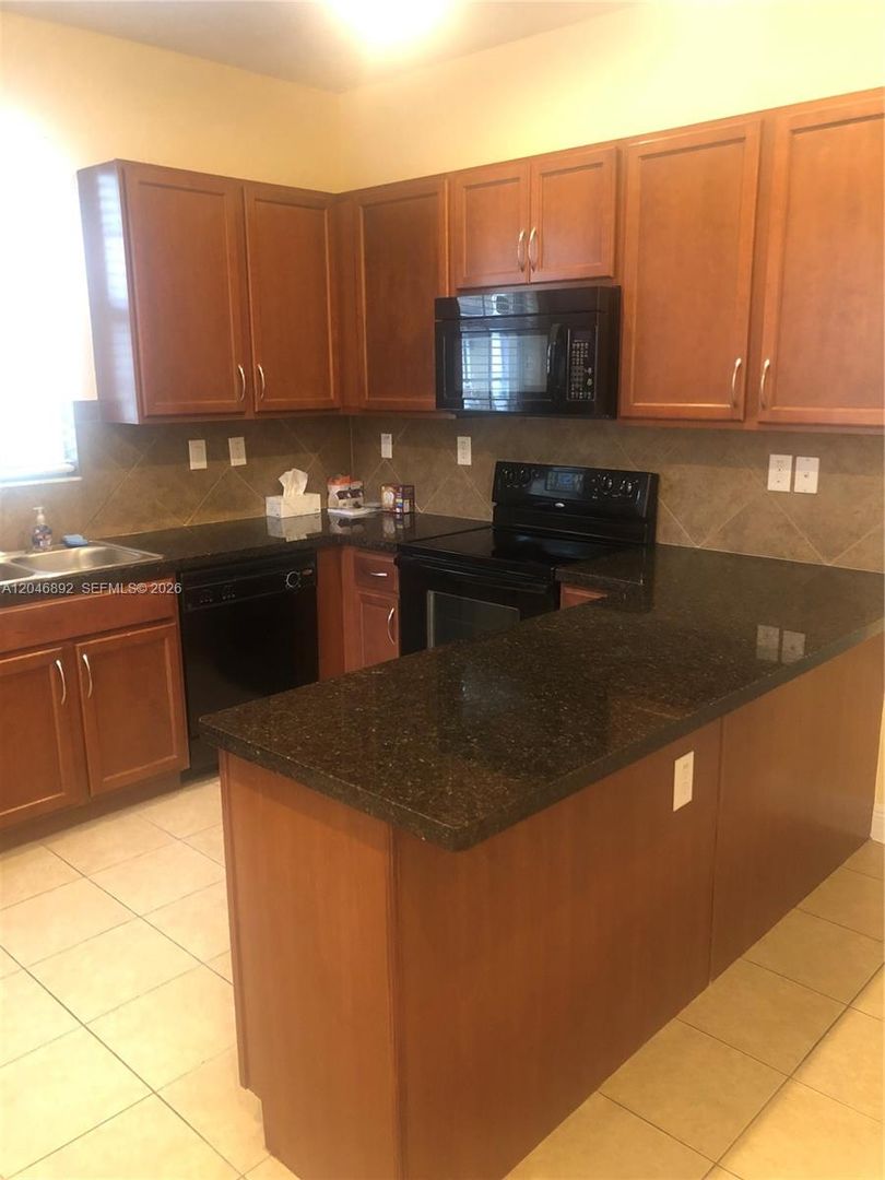 Pembroke Pines House: 1129 SW 147th Terrace