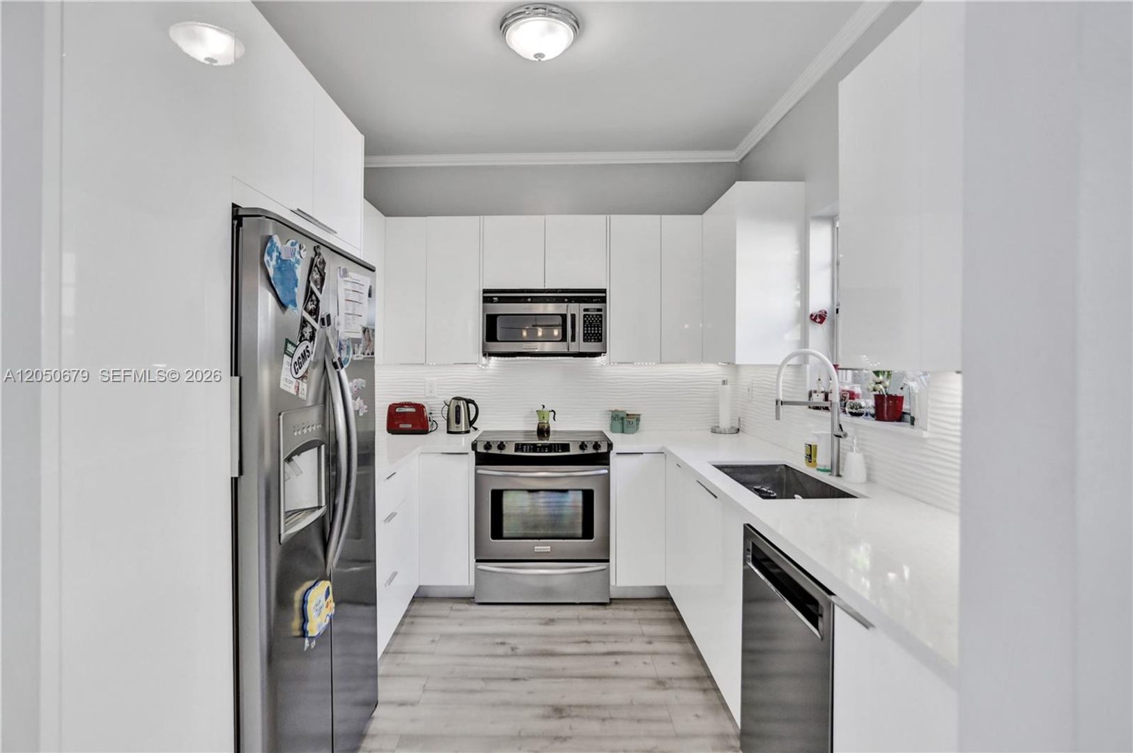 Miami House: 3135 Gifford Lane A
