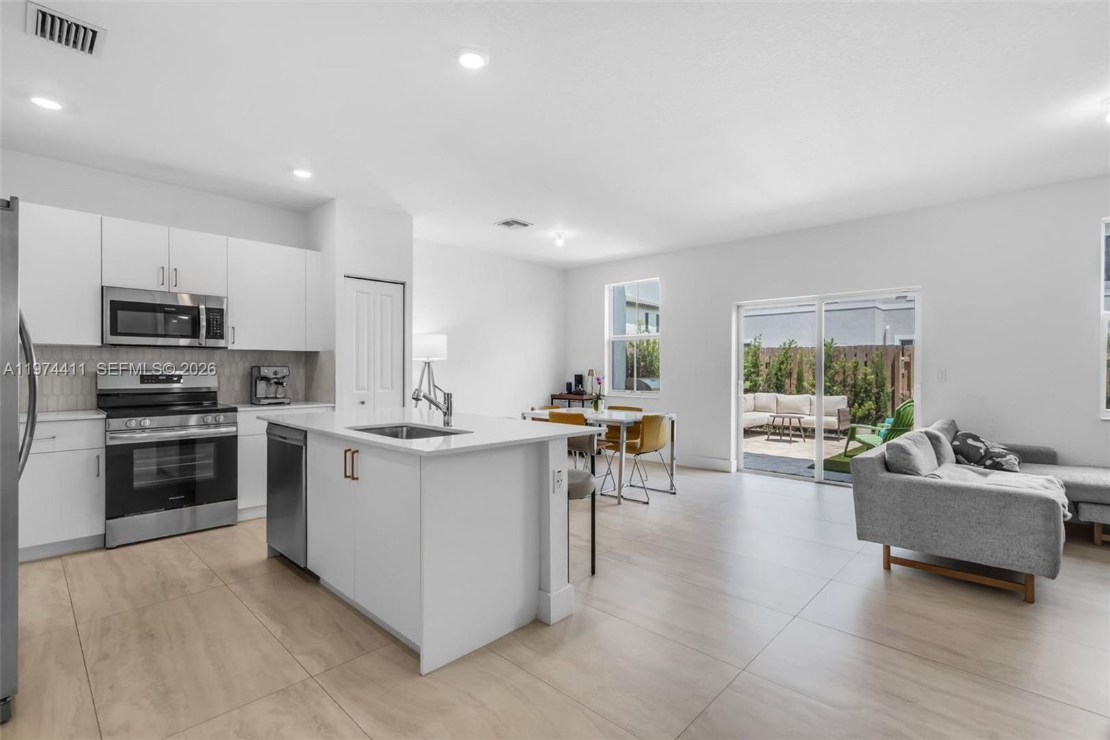 Coral Springs House: 11927 NW 46th Street 11927