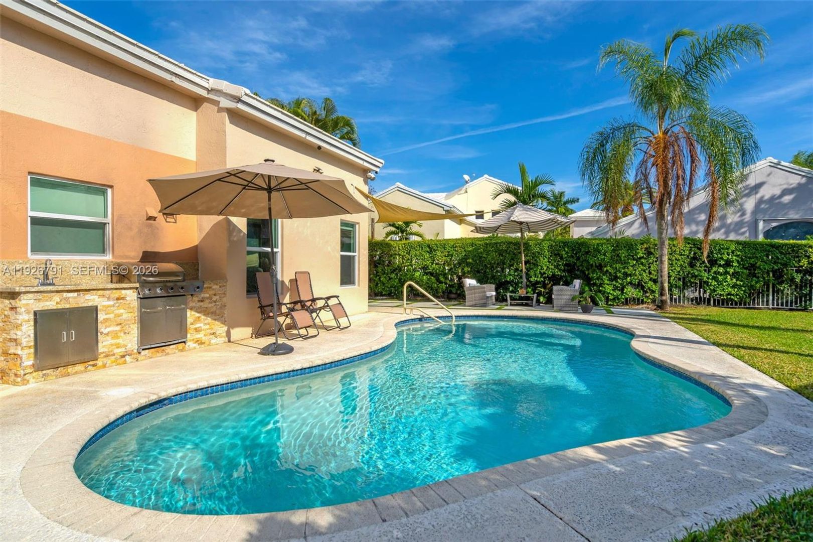 Pembroke Pines House: 15241 Wilshire Court