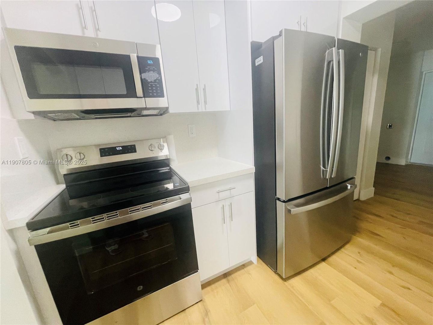 Miami House: 1145 NW 25th Street