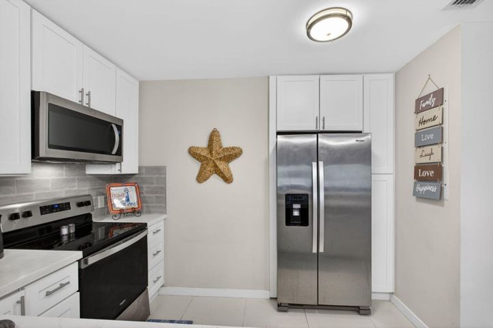 Palm Beach Gardens House: 2320 Treasure Isle Drive A74