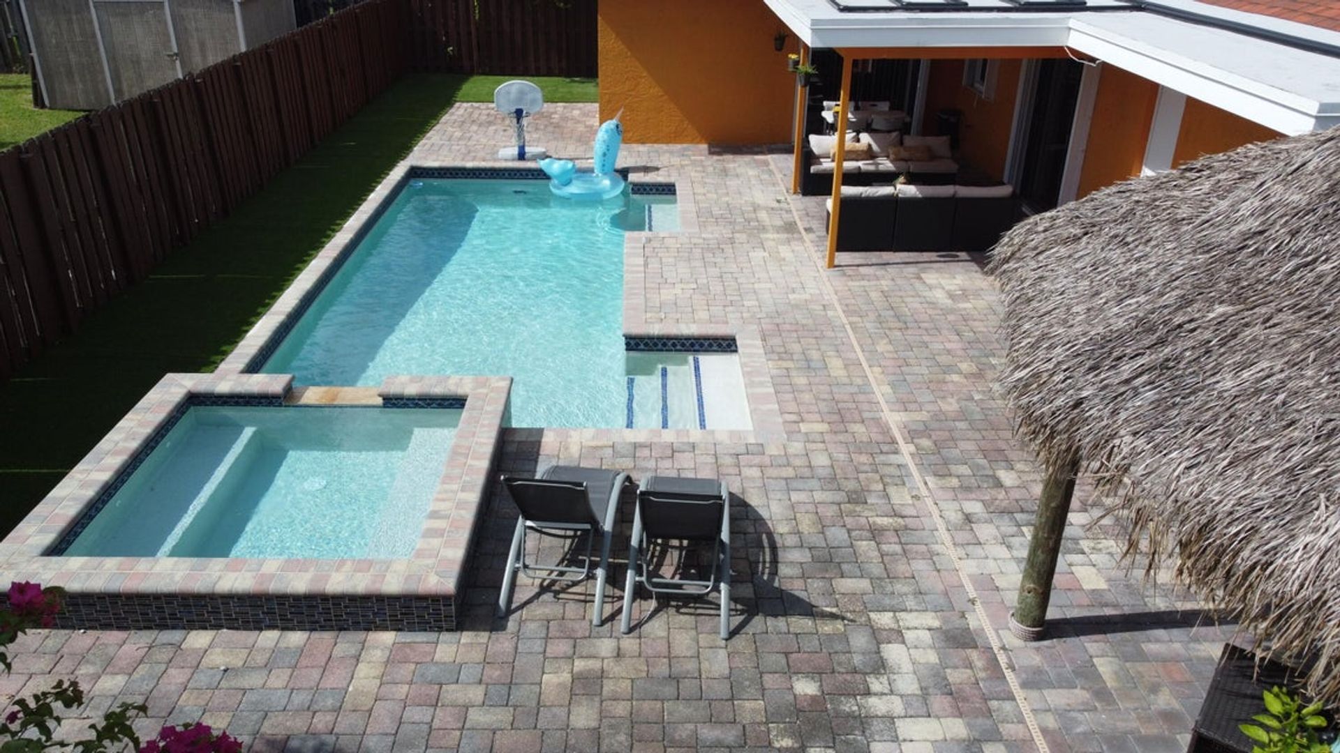 Sunrise House: 11910 NW 38th Place