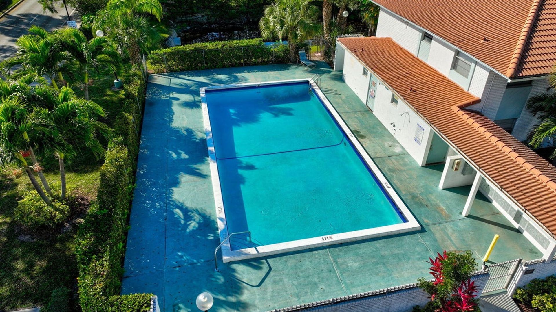 Coral Springs House: 2750 Forest Hills Boulevard 106