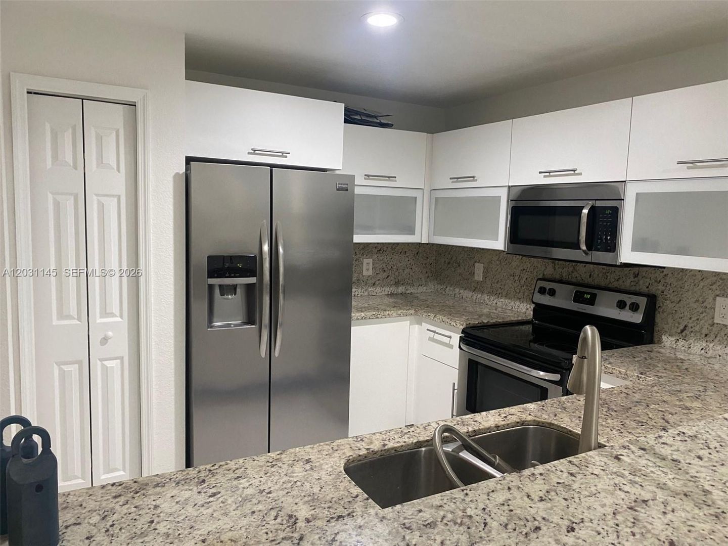 Doral House: 11201 NW 83rd Street 202