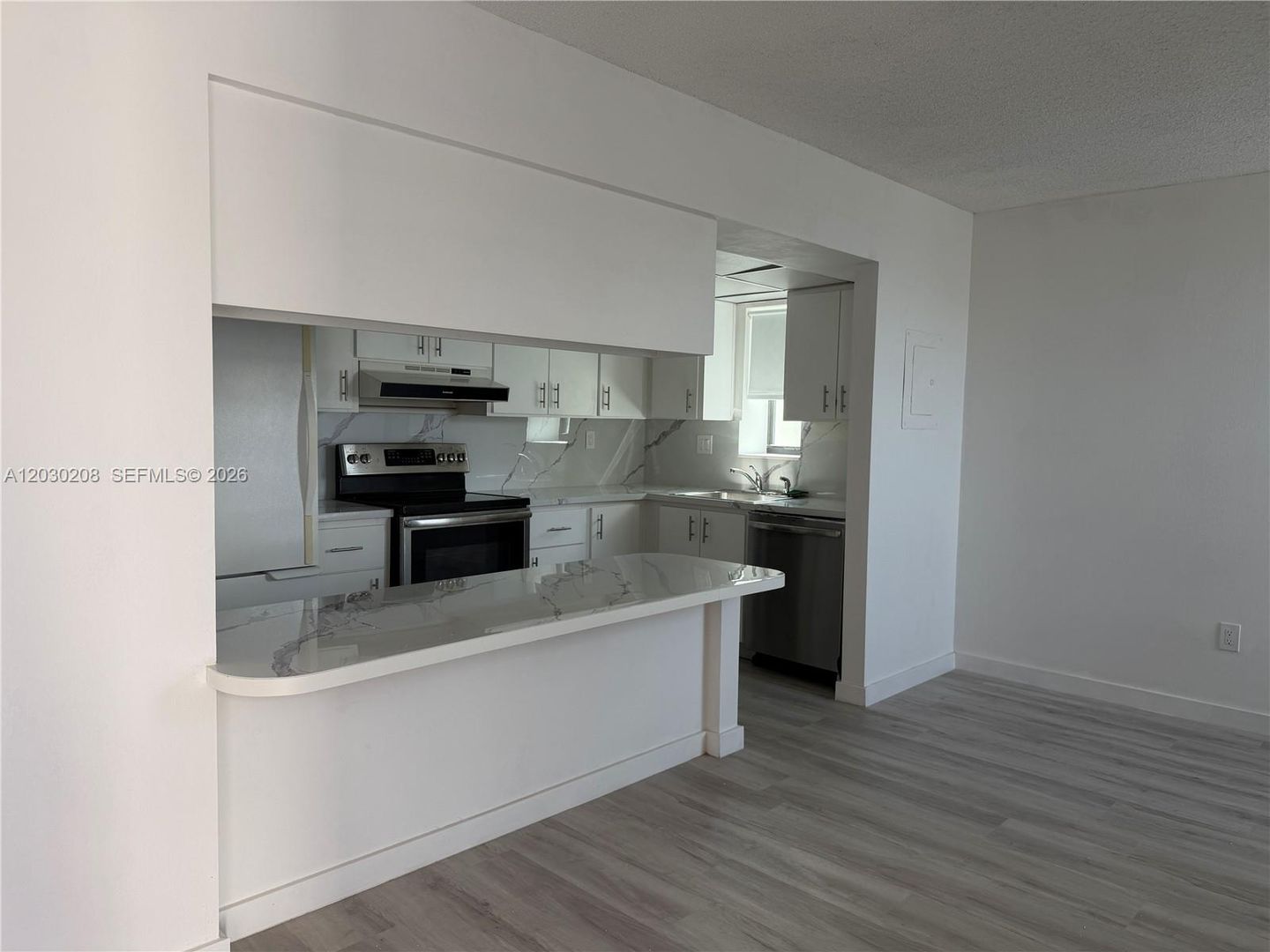 Aventura House: 20200 W Country Club Drive PH08
