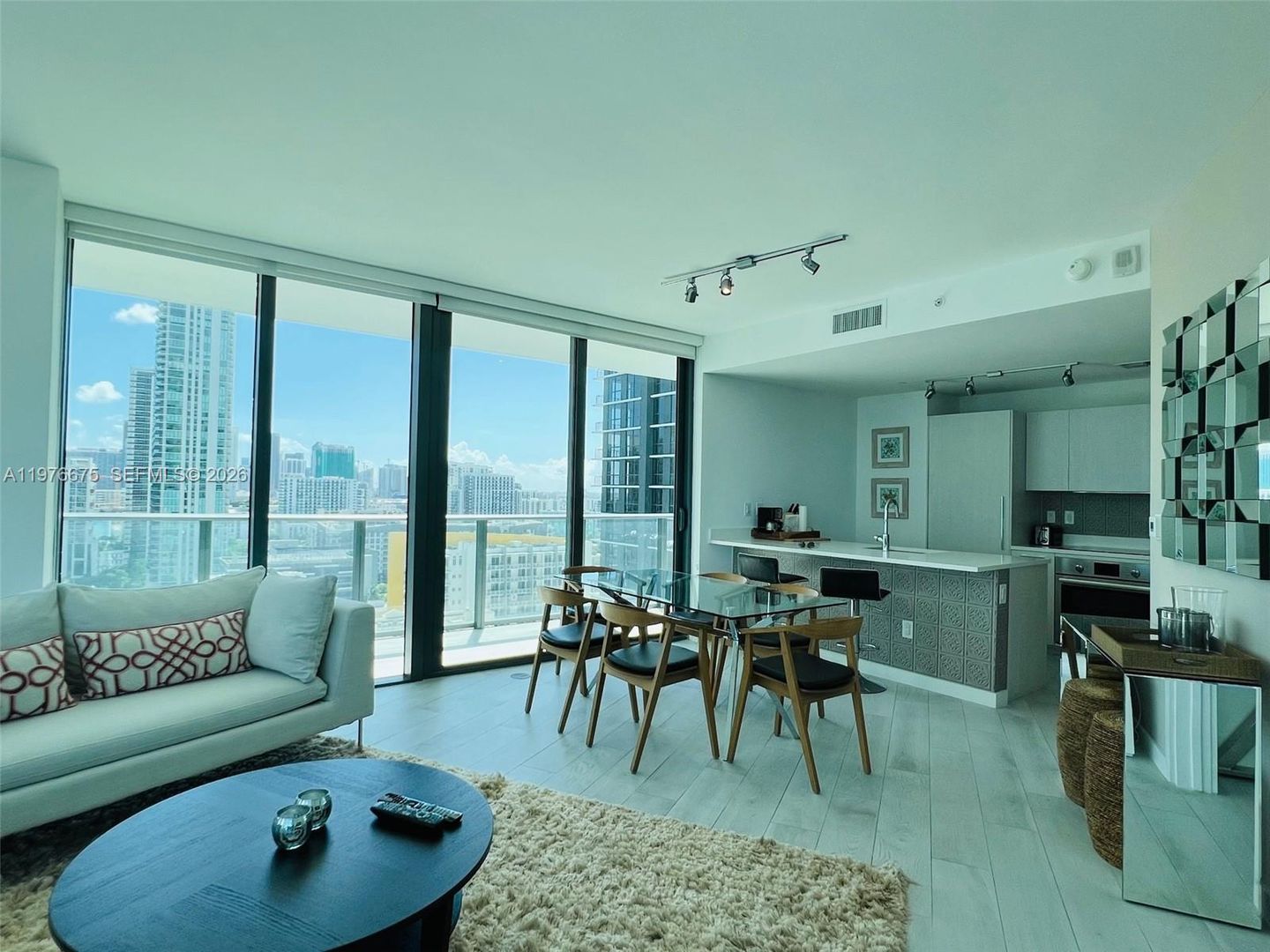 Miami House: 501 NE 31st Street 1606