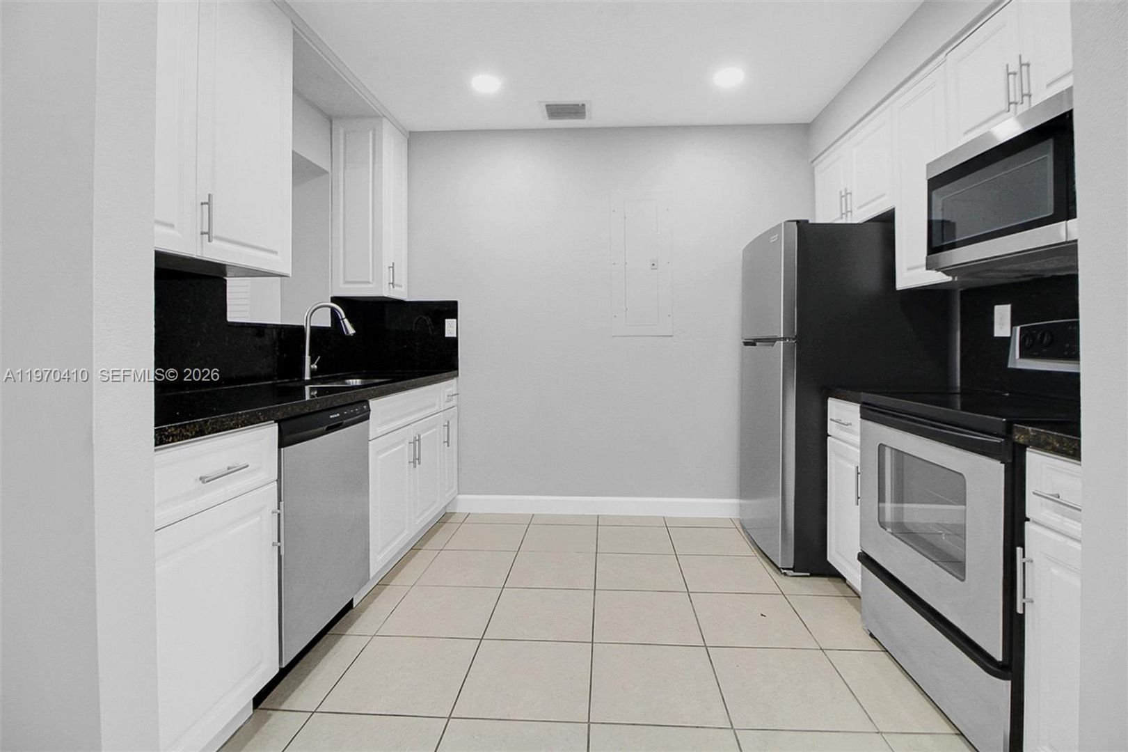 Miami House: 11740 SW 182nd Terrace