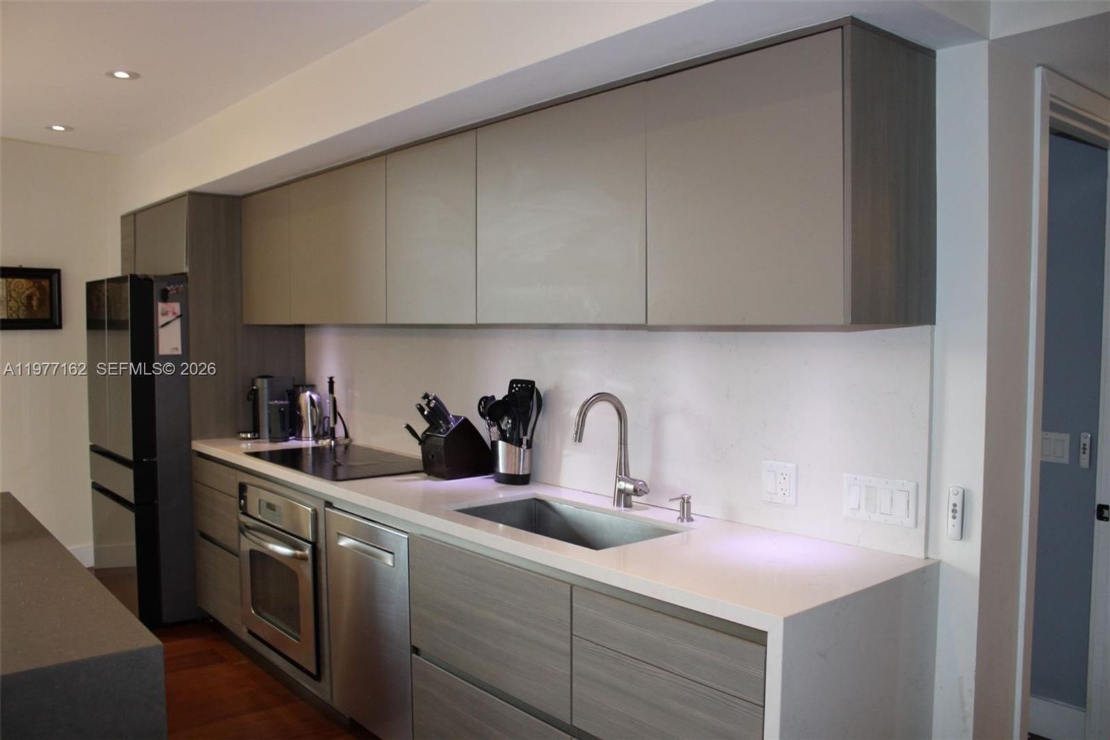 Miami House: 31 SE 6th Street 1801