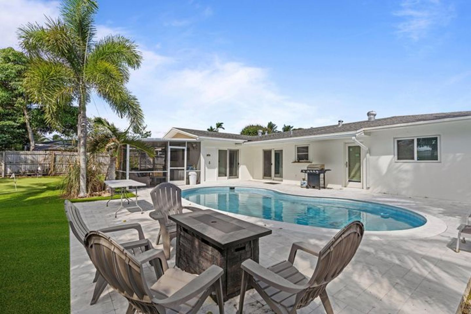 Boynton Beach House: 226 SW 13th Avenue SW