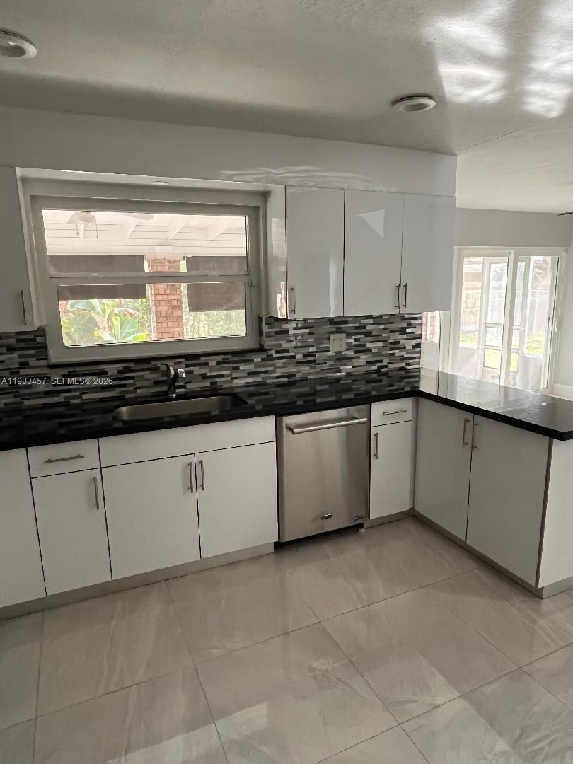 Miami House: 11712 SW 13th Street,