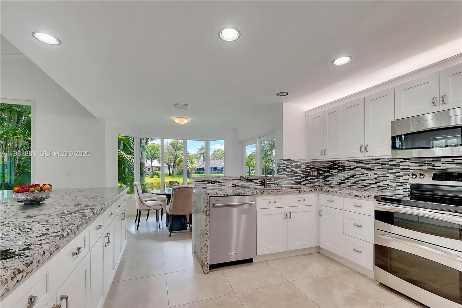 Pembroke Pines House: 19960 NW 3rd Street