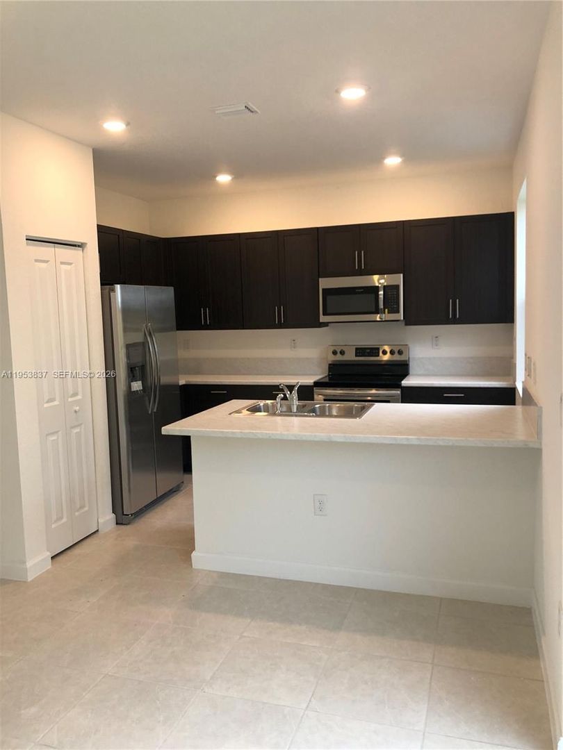 Homestead House: 2610 SE 13th Street 2610