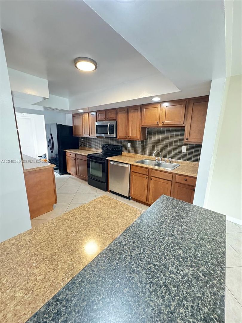 Coral Springs House: 3167 Coral Springs Drive 123