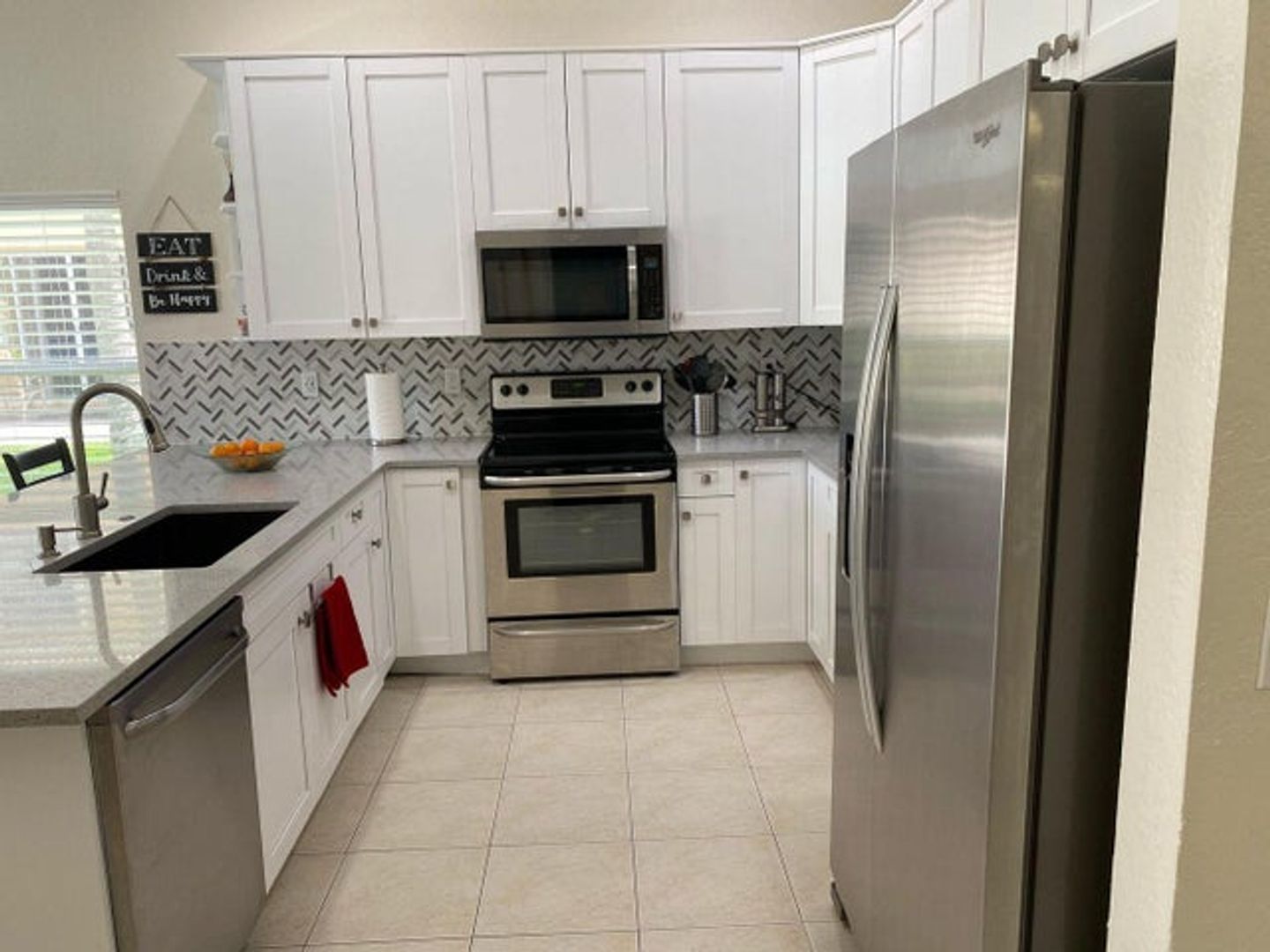 Greenacres House: 5308 Moon Shadow Lane