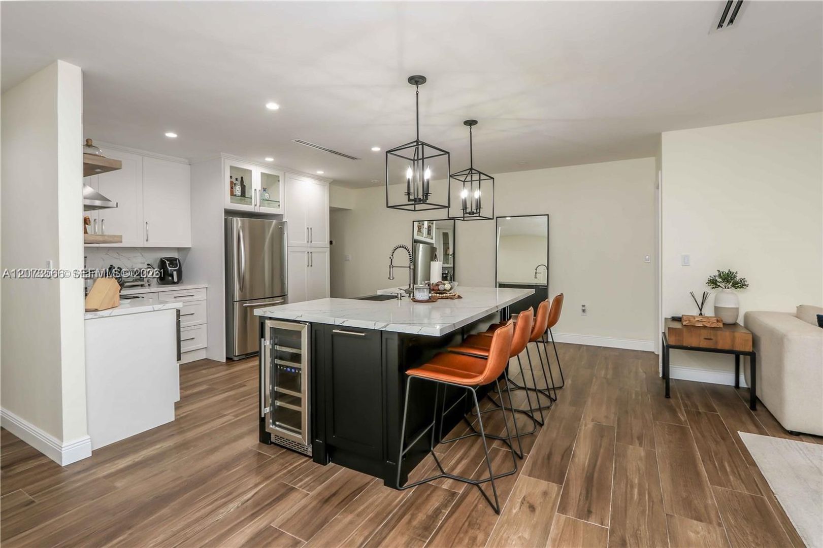 Miami Lakes House: 16509 Fox Den Court