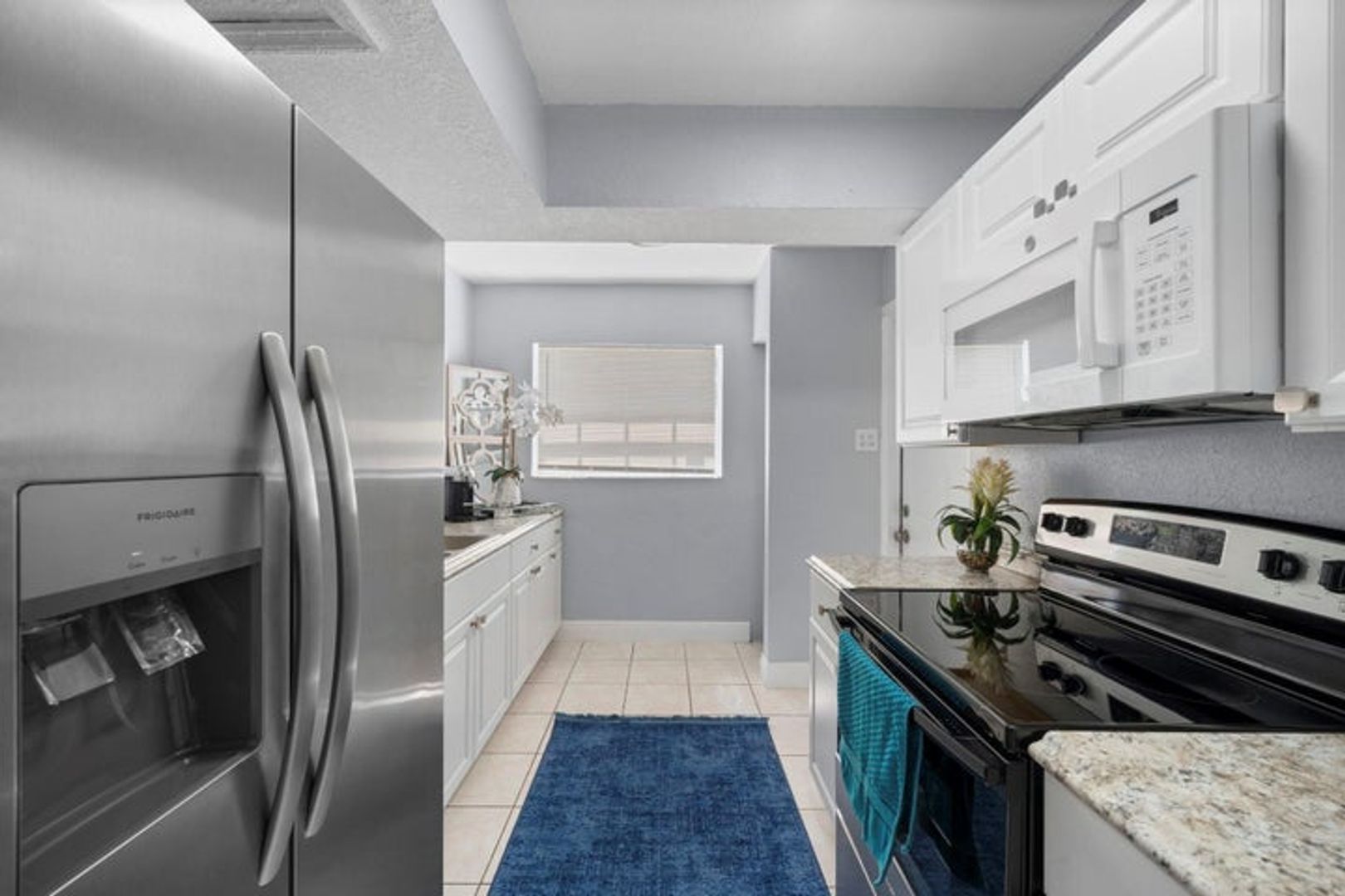 Miami Gardens House: 4527 NW 191st Terrace