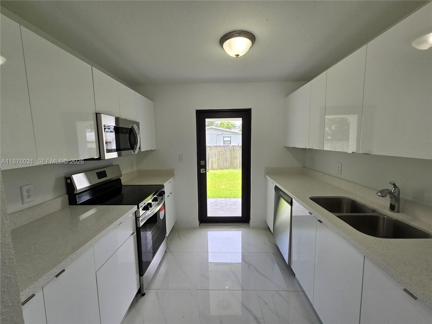 Homestead House: 18700 SW 316 Terrace 18700