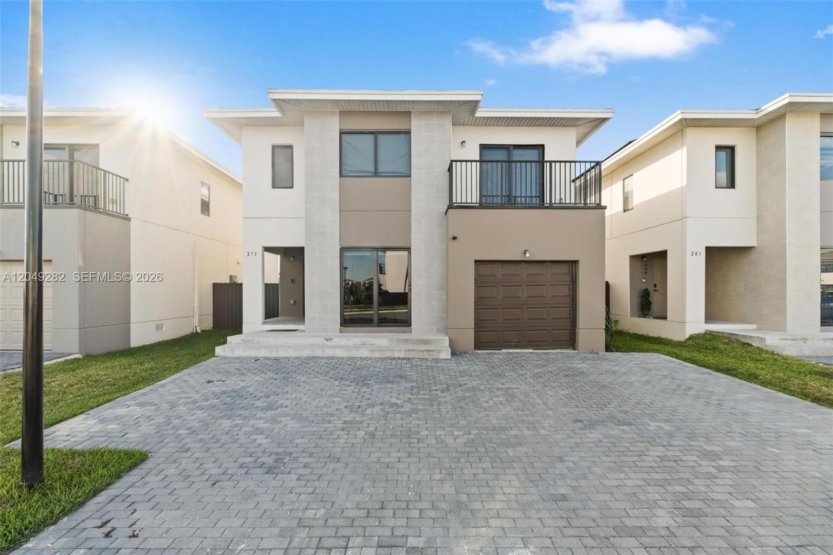Miami House: 275 NW 13th Place