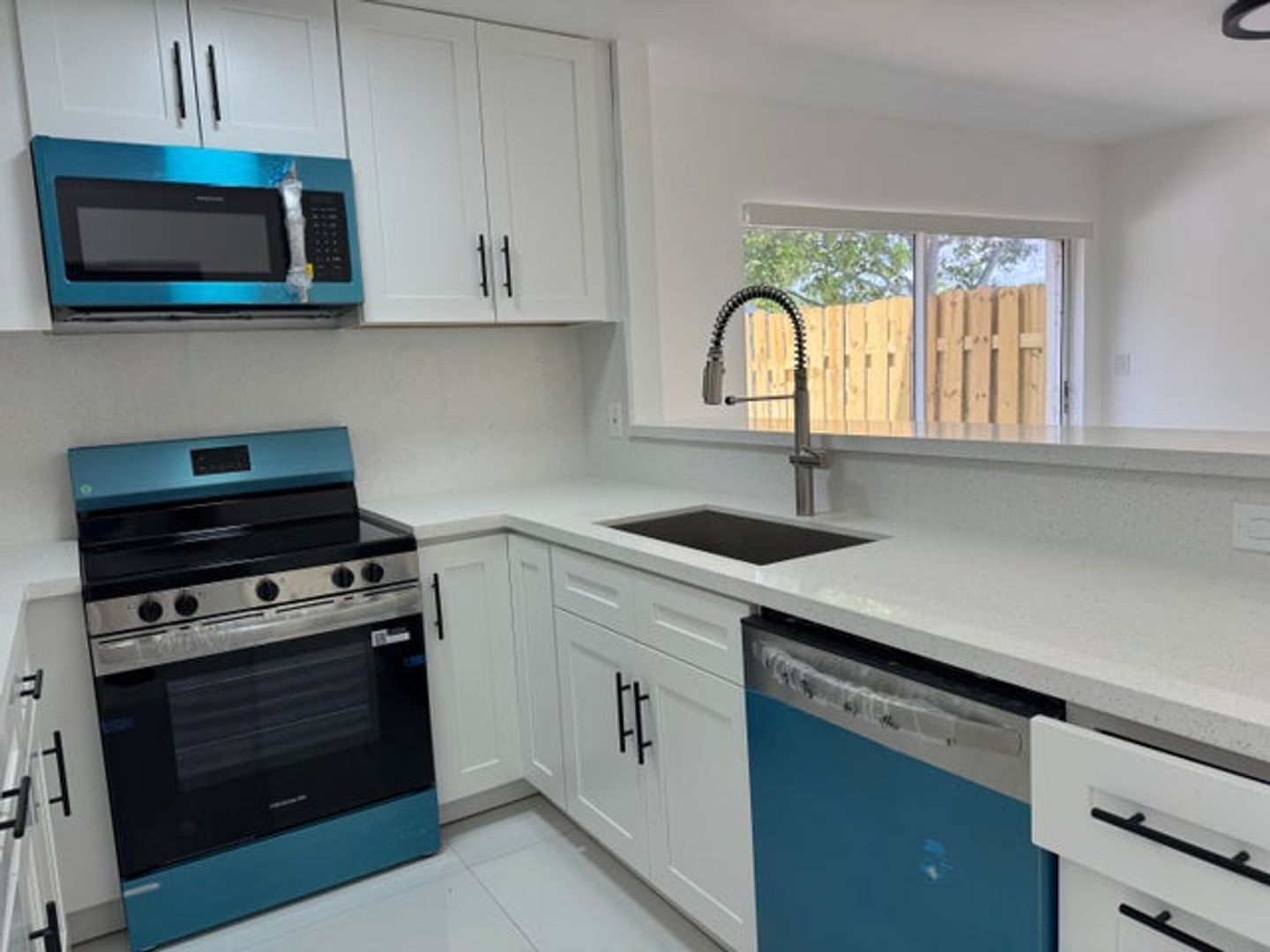 Davie House: 4421 SW 72nd Terrace