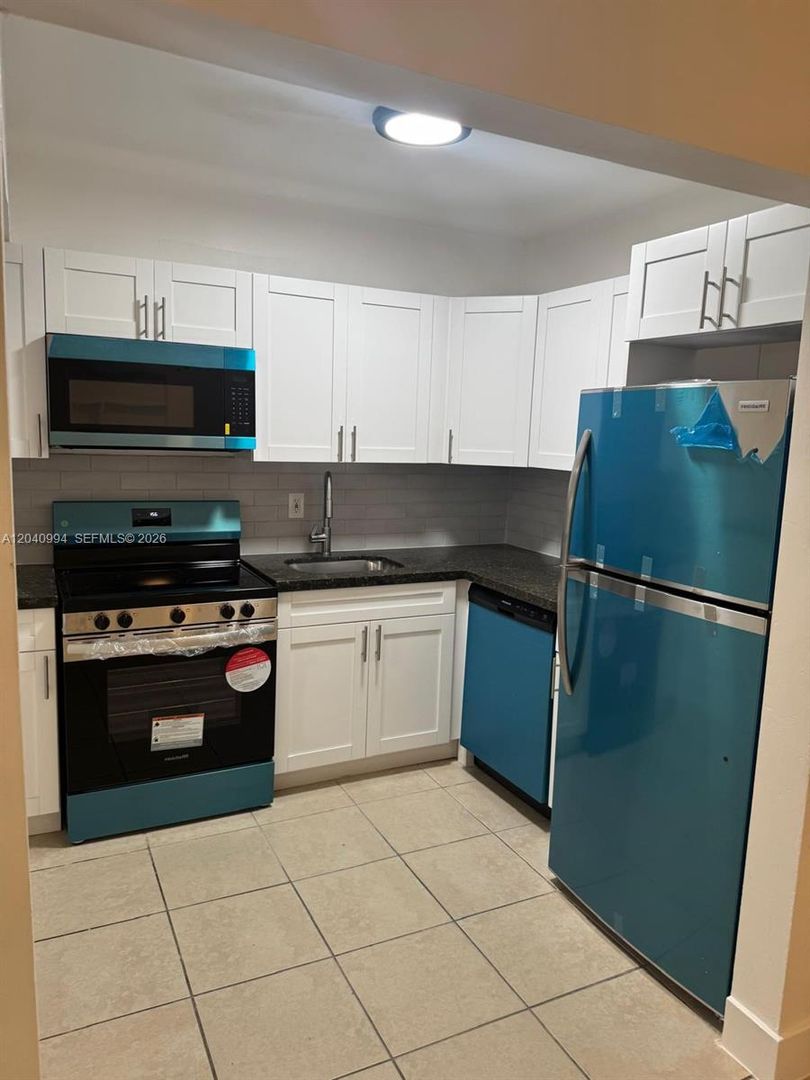 North Miami House: 820 NE 141st Street