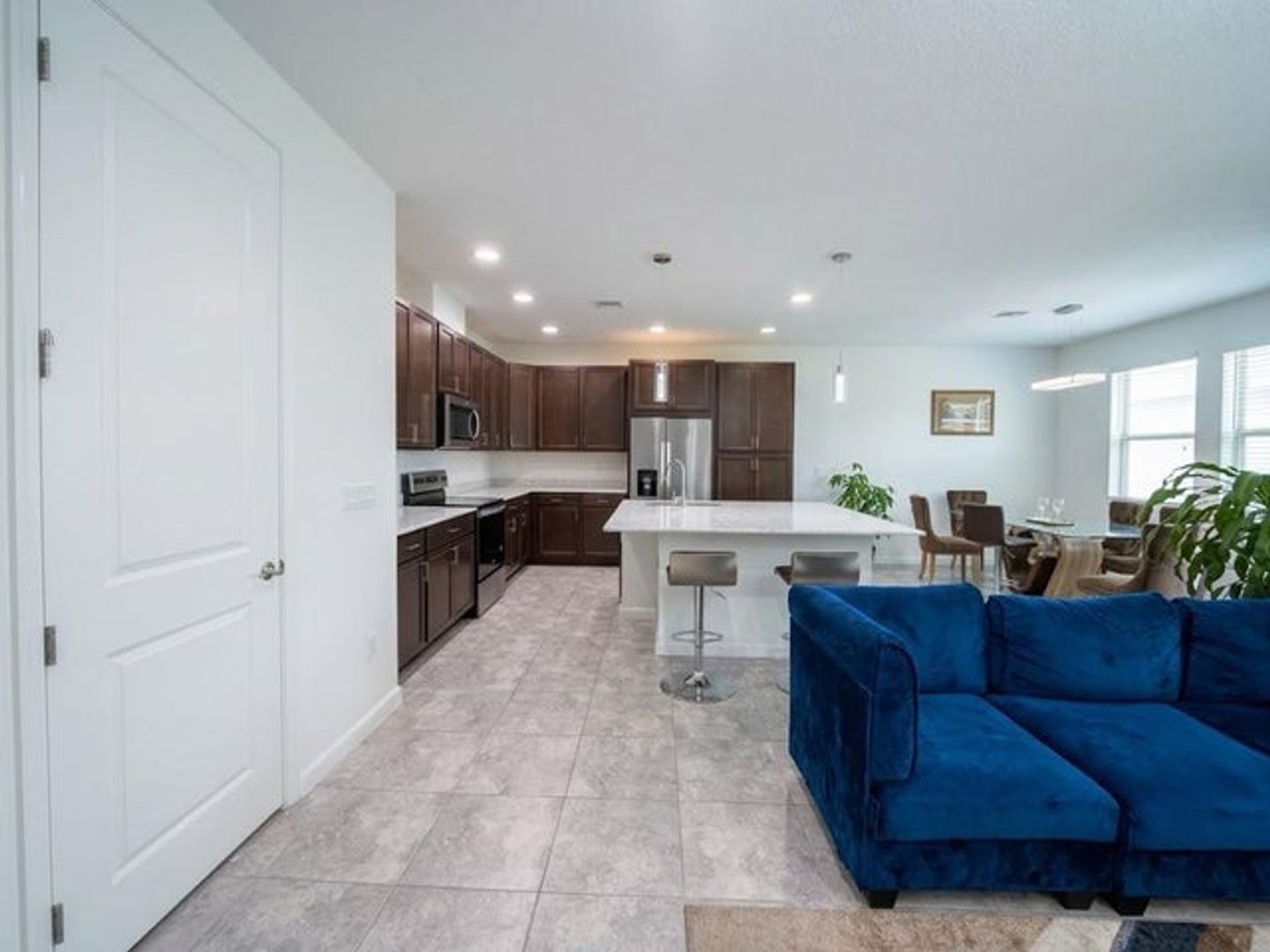 Westlake House: 16483 Helix Court