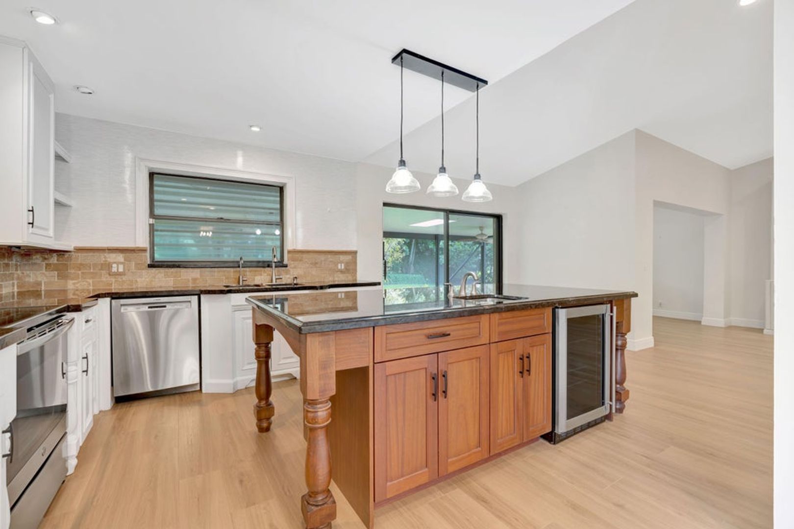 Palm Beach Gardens House: 13692 Crosspointe Drive
