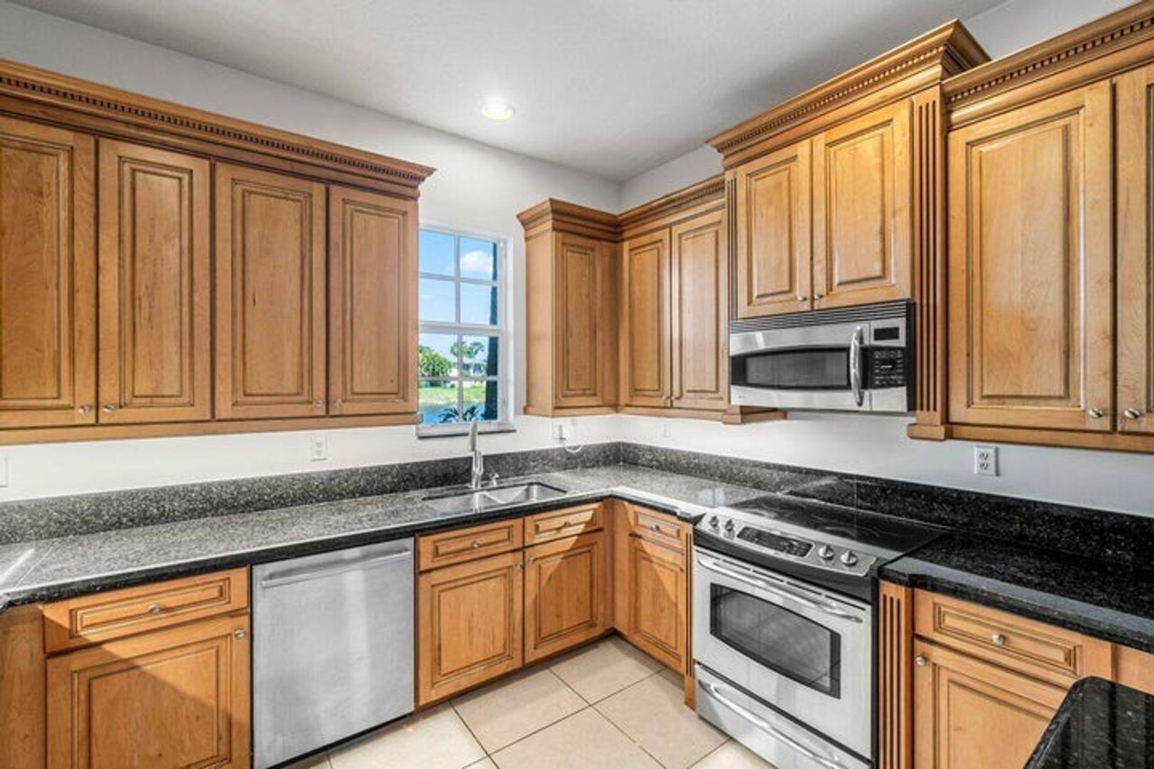 Boca Raton House: 8343 NW 8th Terrace