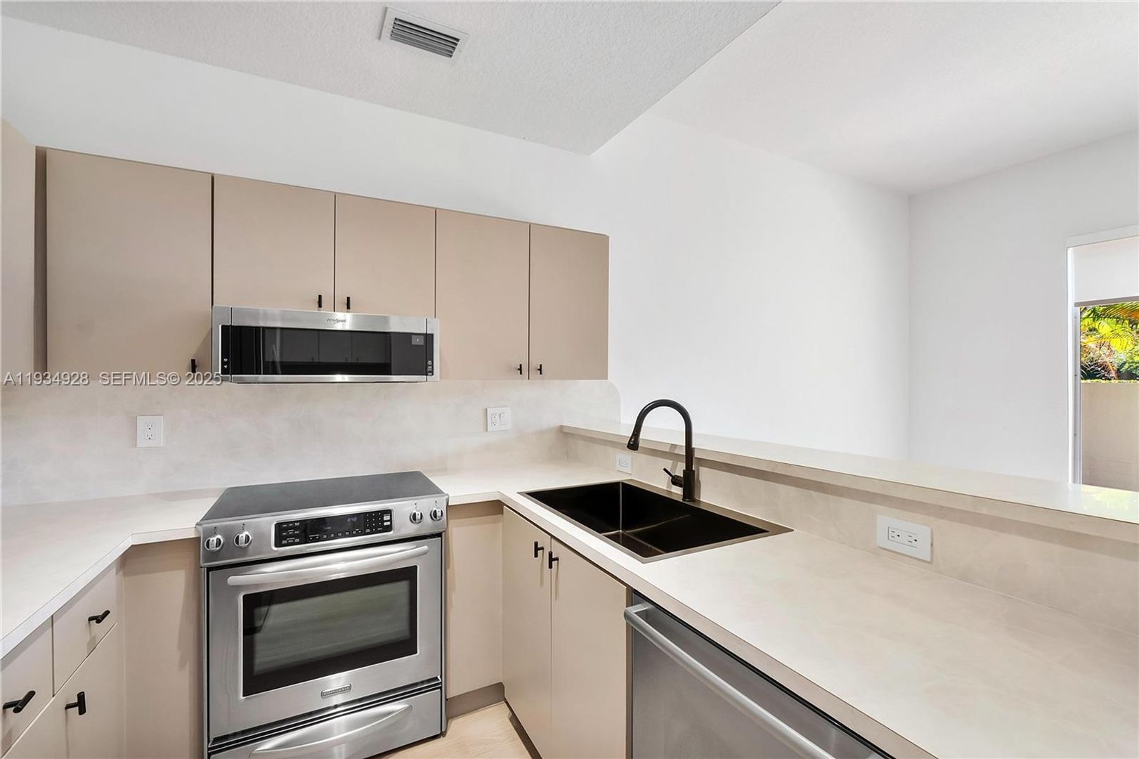 Miami Lakes House: 8354 NW 142nd Street,