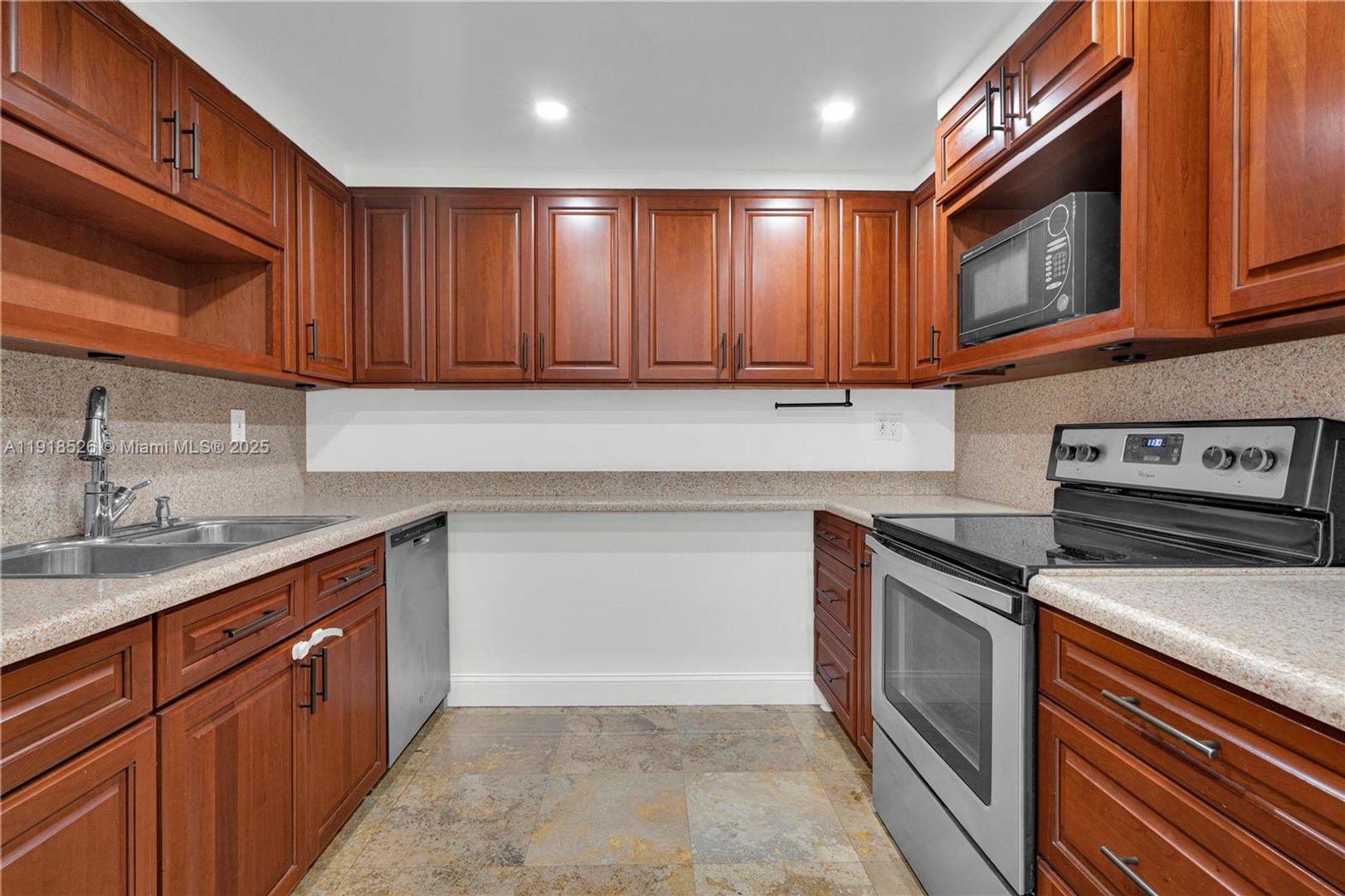 Miami House: 9823 SW 93rd Terrace