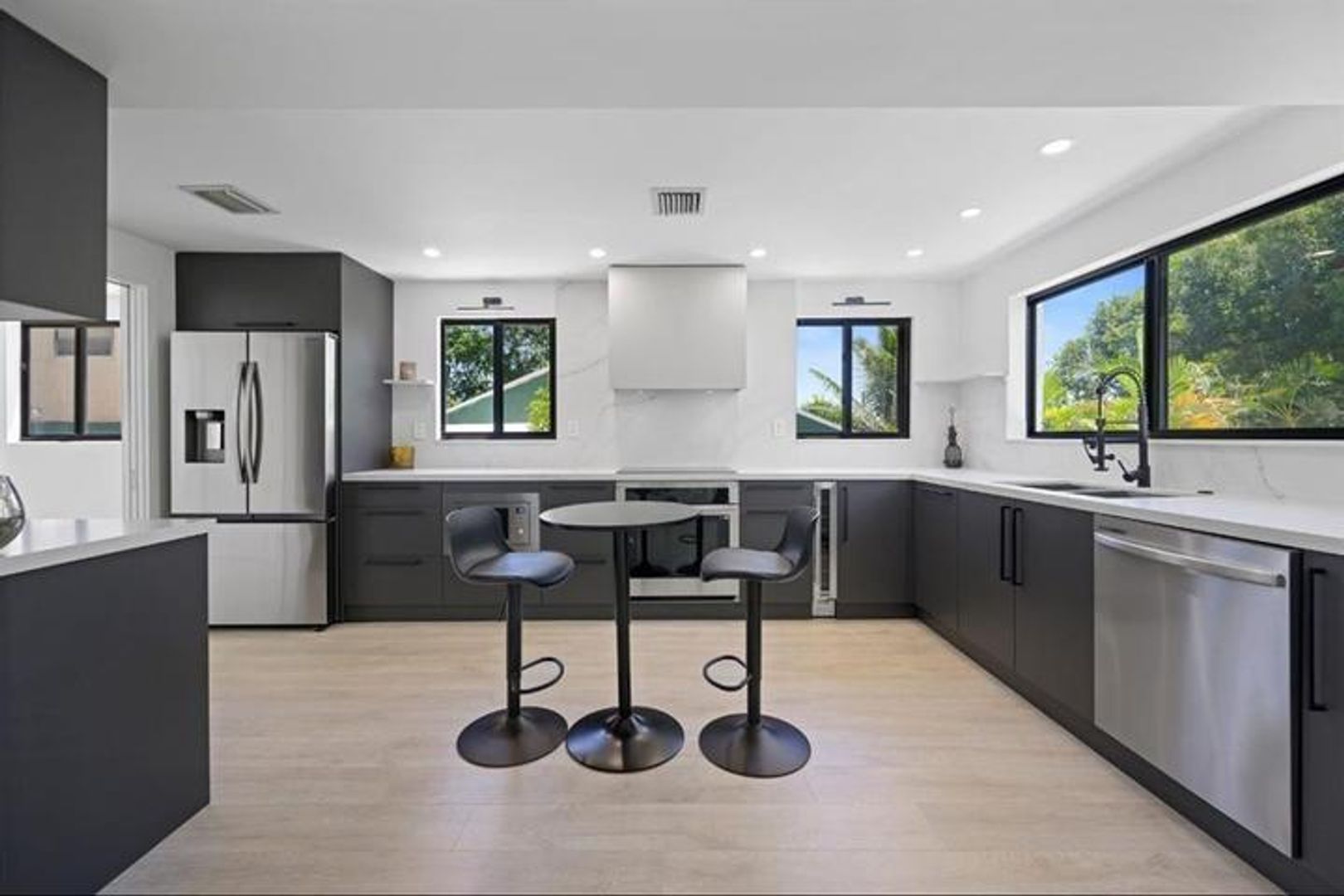 West Palm Beach House: 823 33rd Street