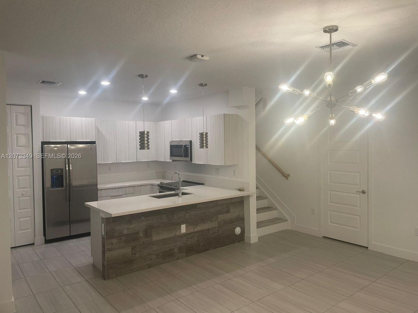 Doral House: 10445 NW 81st Terrace 10445
