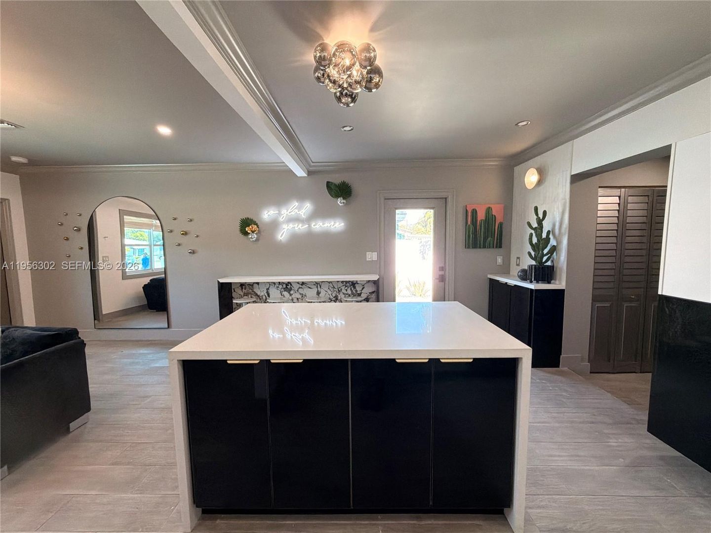 Fort Lauderdale House: 1532 N Andrews Avenue