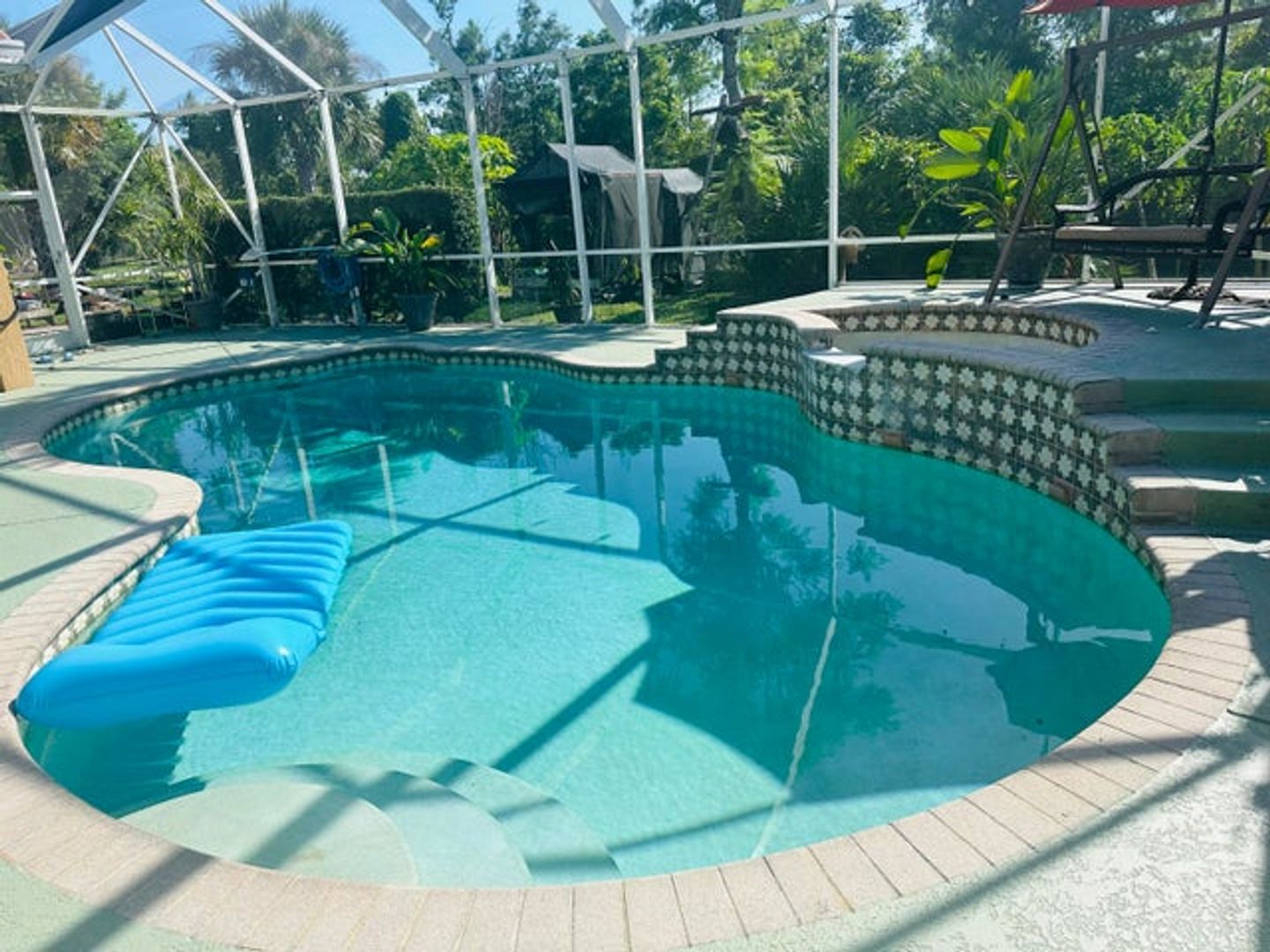 West Palm Beach House: 3769 Victoria Road