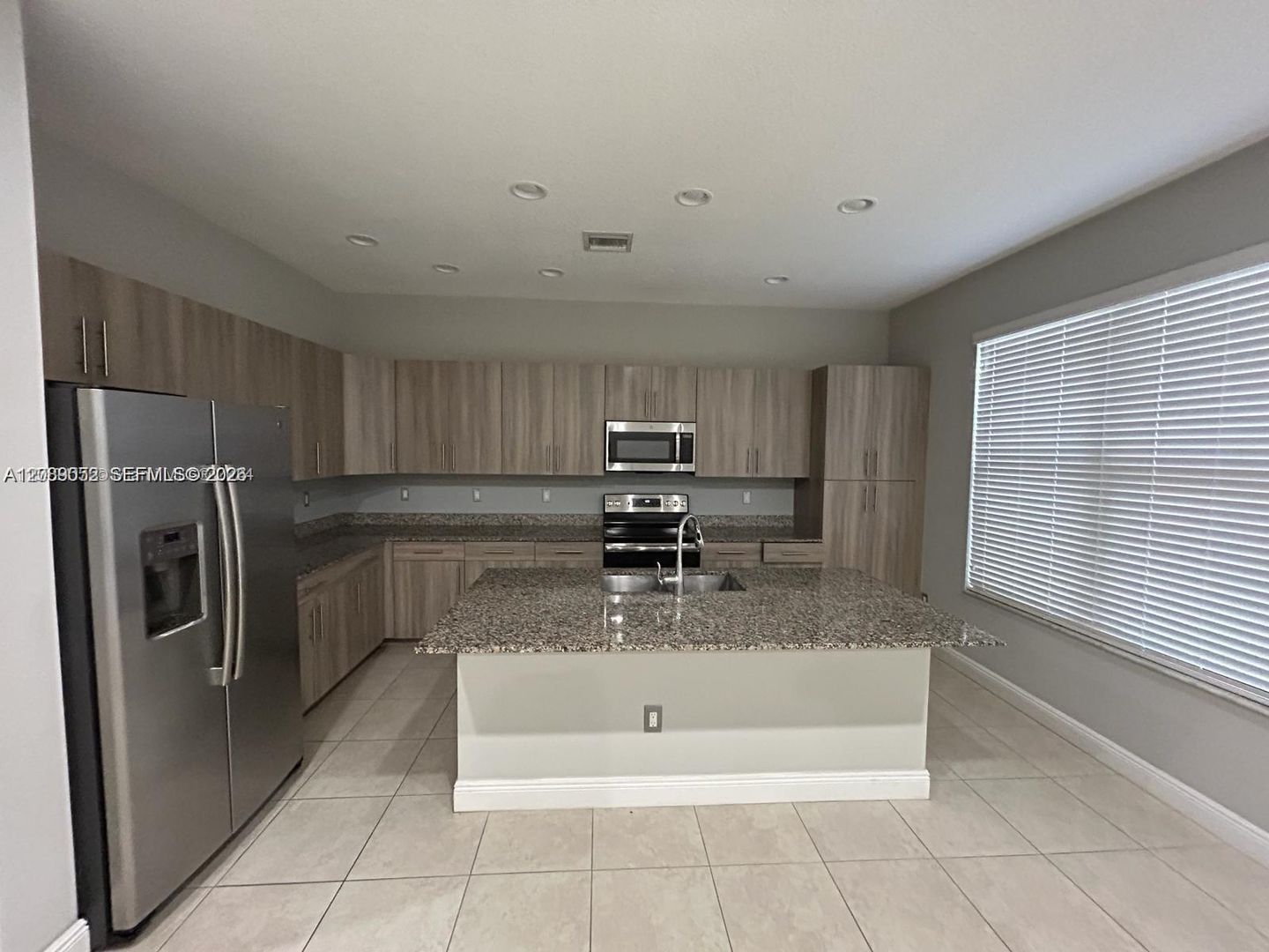 Pembroke Pines House: 20962 NW 1st Drive 20962