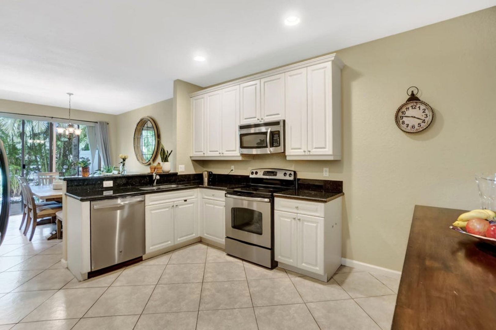 Delray Beach House: 117 E Prive Circle