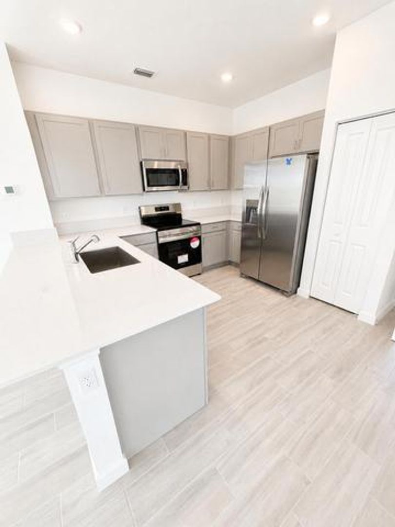 Lake Worth  (Unincorporated) House: 4345 POND LILY Lane