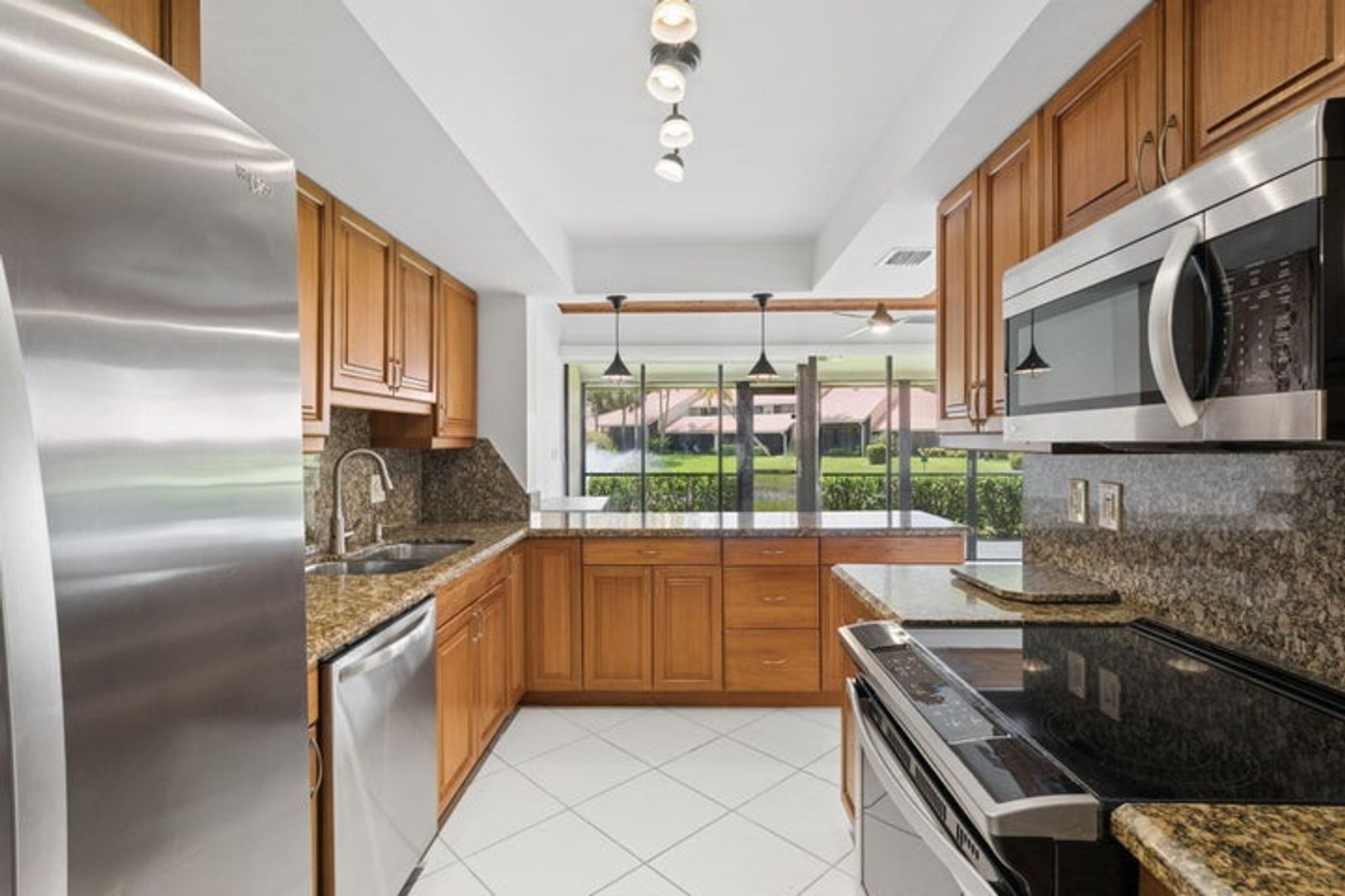 Palm Beach Gardens House: 119 Old Meadow Way