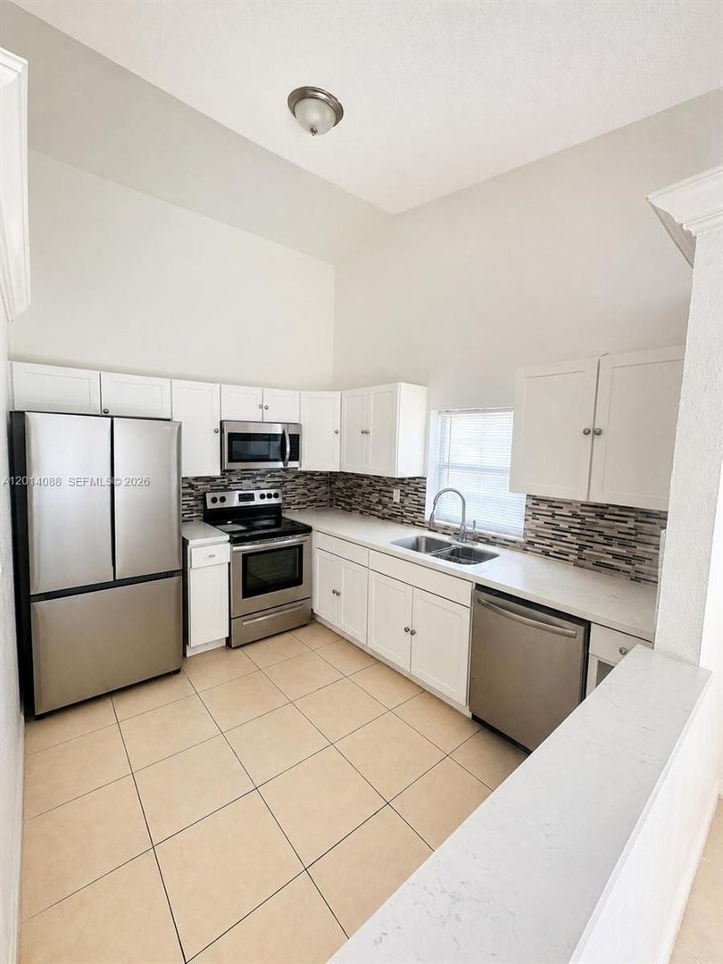 Coral Springs House: 10559 La Placida Drive